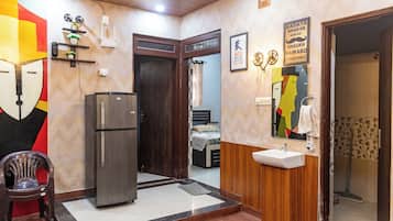 2 bedrooms