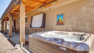 Apartment (0 Bedroom) | Interior