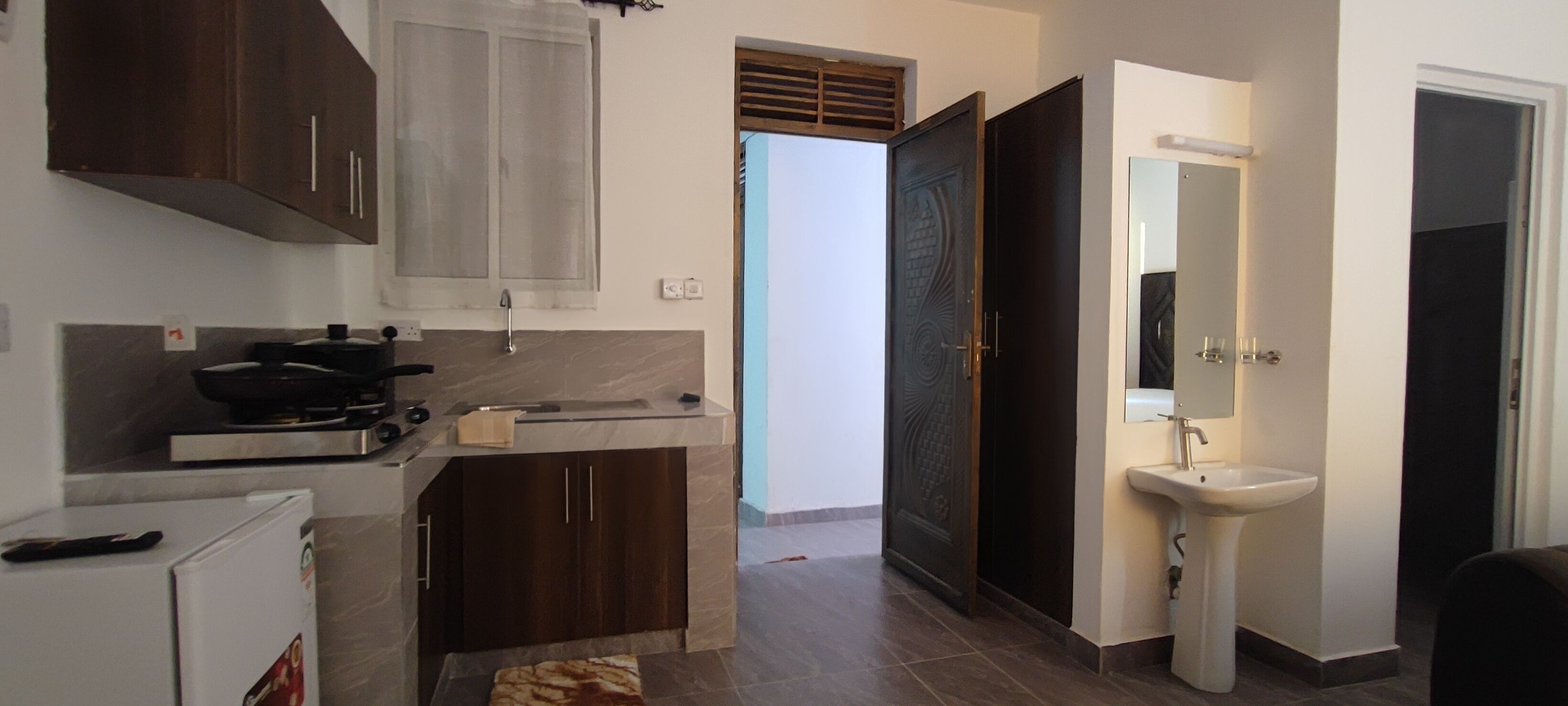 Mikroaaltouuni, liesi