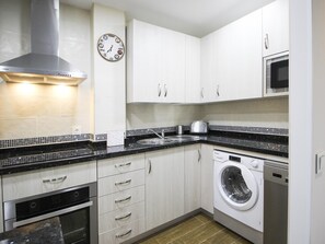 Fridge, microwave, oven, dishwasher