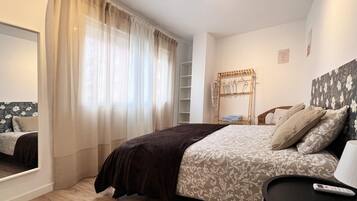 3 chambres, Wi-Fi gratuit, draps fournis