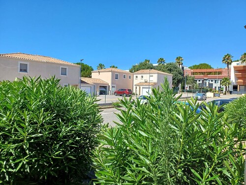 Charming studio in Balaruc-les-Bains with parking included