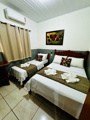Comfort House | 2 bedrooms, premium bedding, Select Comfort beds, blackout curtains