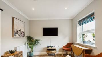 Apartment | 1 bedroom, Internet