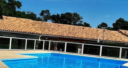 Villa in residence les villas de la Palmyre swimming pool tennis 3 km beach