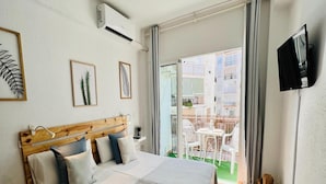 Unclassified image, 4 of 24, button - Brisa Studio in the Centre of Nerja (Nerja)