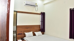 Unclassified image, 4 of 5, button - Hotel JMD Maranga Purnia (Purnia)