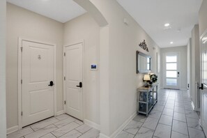 Maison, 6 chambres | Intérieur