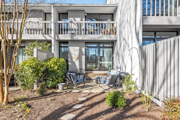 Terrace/patio - Springlake #2 Incredible Seaside Escape! (Rehoboth Beach)