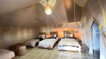 2 bedrooms