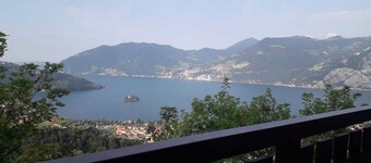 "Iseo" room