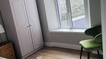 2 bedrooms, in-room safe, iron/ironing board, travel crib