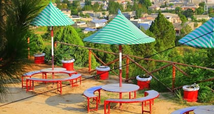 Red Rose Hotel & restaurent