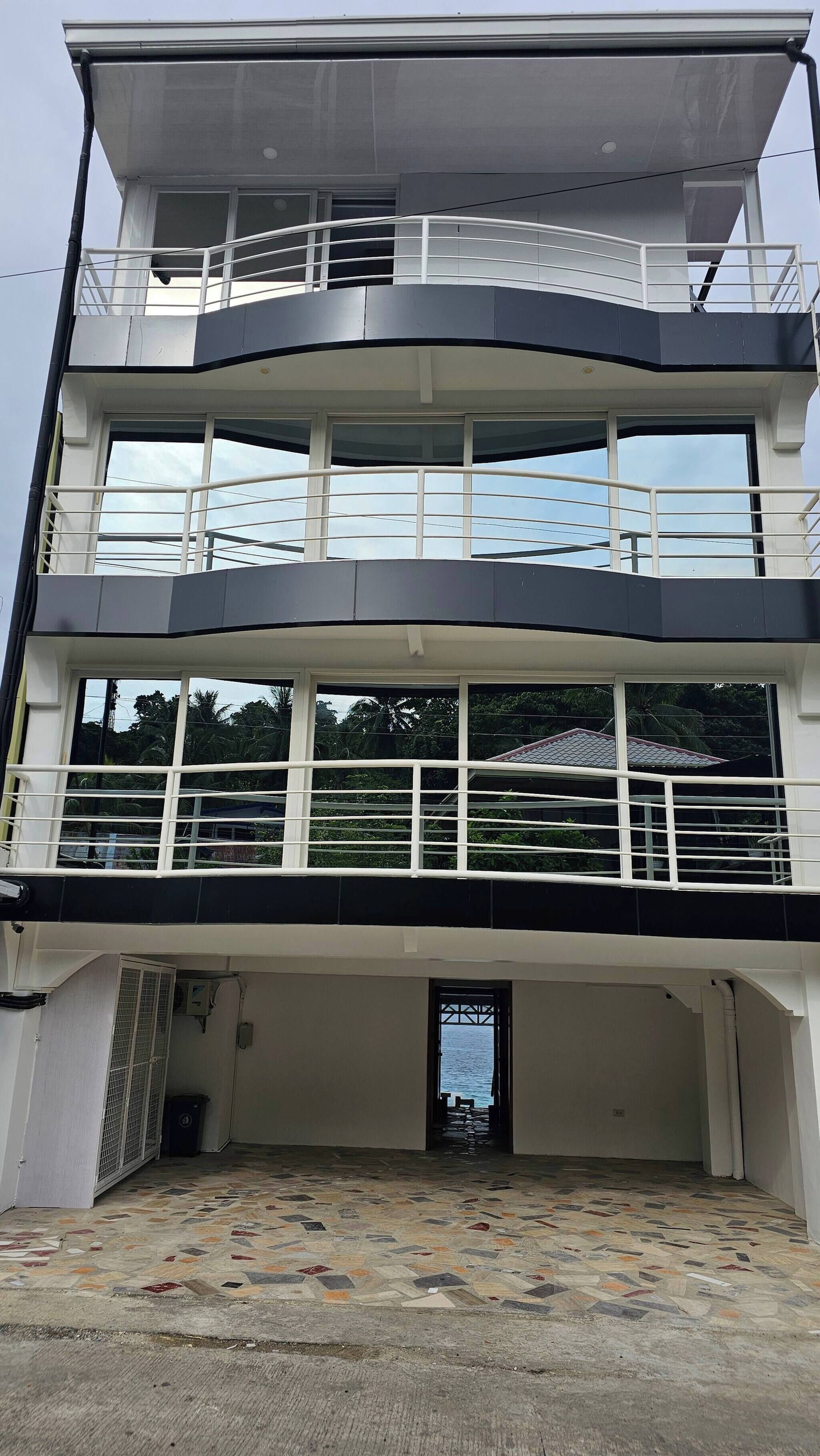 Studio, Accessible, Smoking | Balcony