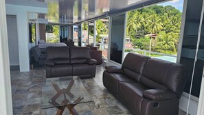 Estúdio, vários quartos, acessível, para fumantes | Lounge