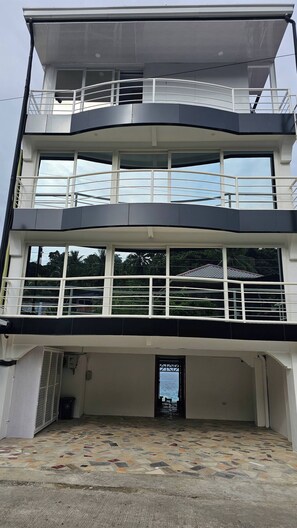 Apartment, 2 Bedrooms, Accessible, Smoking | Balcony