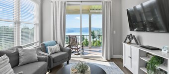 NORRIS LAKE COTTAGE W/AMAZING VIEW AT DEERFIELD RESORT, BOAT SLIP
INCL. SLEEPS 6