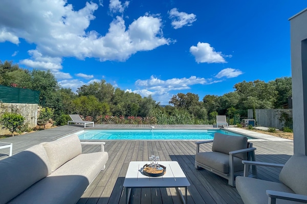 Piscine Chauffée 9x4 avec alarme