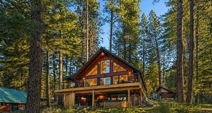 River | Hot Tub | Deck | Fenced Area | Dogs