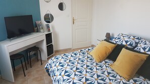 1 bedroom, iron/ironing board, free WiFi, bed sheets - Bed and breakfast 15 minutes from Saumur (Vernantes)