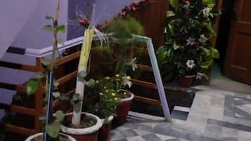 Bahagian dalam