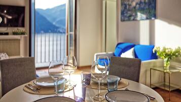 Apartment, Lake View | Private kitchen | Fridge, microwave, oven, stovetop