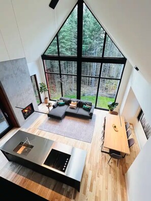 Smart TV - The Pines Chalet with spa and sauna (lac Superieur)