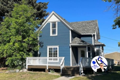 外観. The Kingfisher House - 4 bed, 2-1/2 Bath Victorian