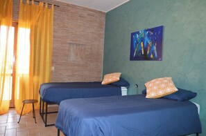 2 sovrum, strykjärn/strykbräda, wi-fi och sängkläder