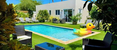 Piscine extérieure