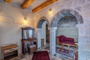 Junior Cave Room