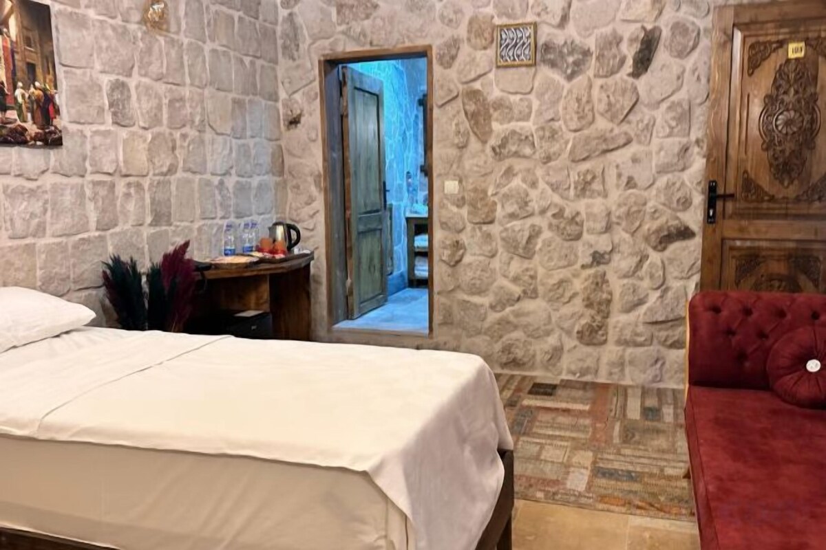Select Comfort beds, minibar, laptop workspace, free WiFi