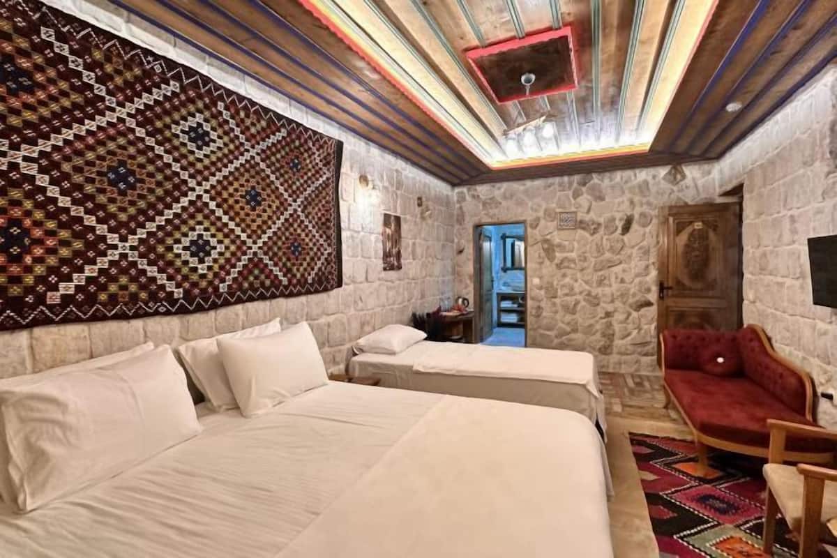 Select Comfort beds, minibar, laptop workspace, free WiFi
