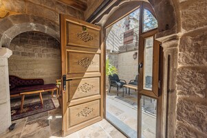 Junior Cave Room | Front of property