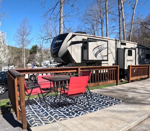 Webb Creek Camper Lot – Smoky TN - Lot only , Bring your own camper
