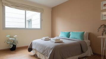 1 bedroom, blackout drapes, iron/ironing board, free WiFi