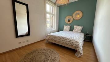 1 chambre, fer et planche à repasser, Wi-Fi, draps fournis