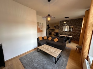 Living area - Champagne BNB - L'Atelier (Épernay)