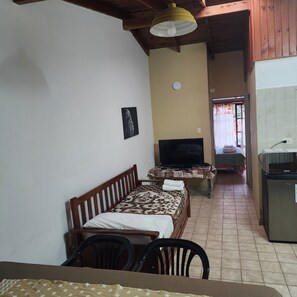 Living area - HENAAPART (Esquel)