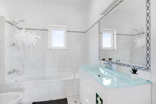 Casa Orlando - Arrifana Sea View Villa