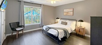 3BR Townhome w/Fire Pit | Near Walnut Creek