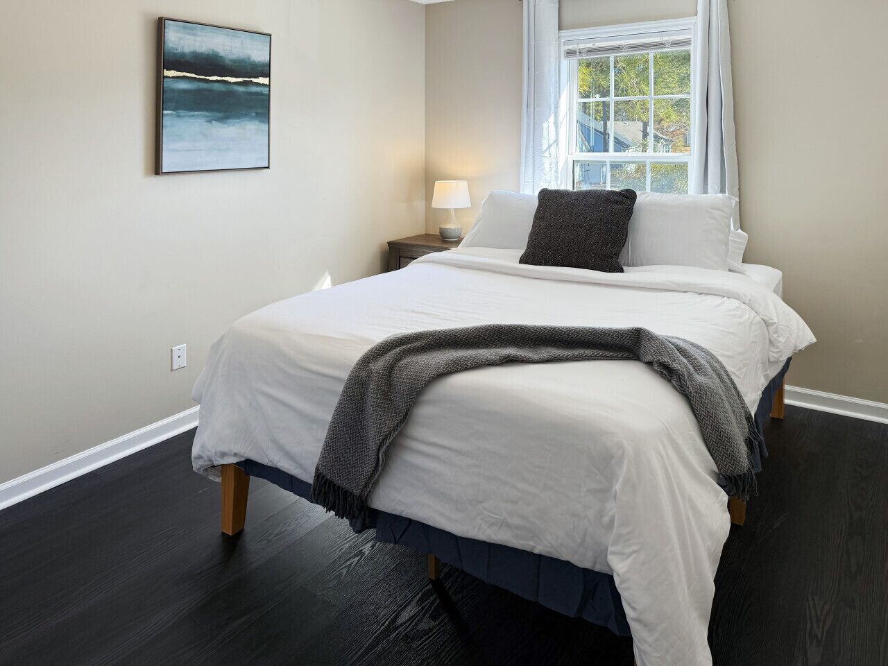 3 chambres, fer et planche à repasser, Wi-Fi gratuit, draps fournis