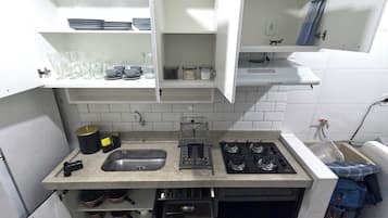 Superior Apartment, 2 Bedrooms, Kitchen, Tower | Private kitchen