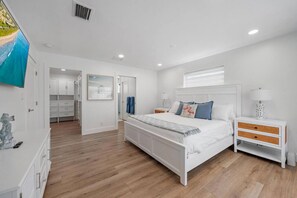 3 bedrooms, iron/ironing board, travel cot, WiFi
