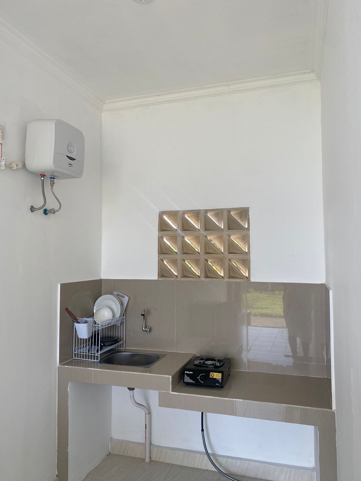 华丽单人房, 庭院景观 | 私人厨房 | 冰箱、炉灶、电热水壶、厨具/餐具