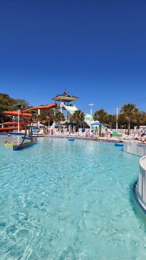 Indoor pool, a heated pool - New "Paradise Found" With Chair Lift and Cart Included (Myrtle Beach)