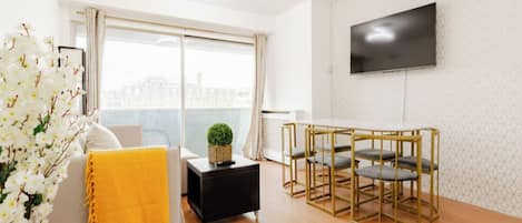 Apartment, 2 Bedrooms, Smoking, City View | Living room