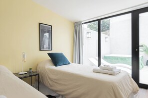 Townhome | 3 bedrooms, blackout drapes, iron/ironing board, free WiFi