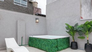 Ảnh chưa phân loại, 2 trong số 21 ảnh, nút