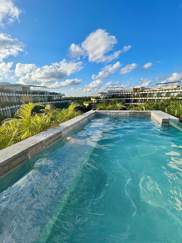 Alberca al aire libre